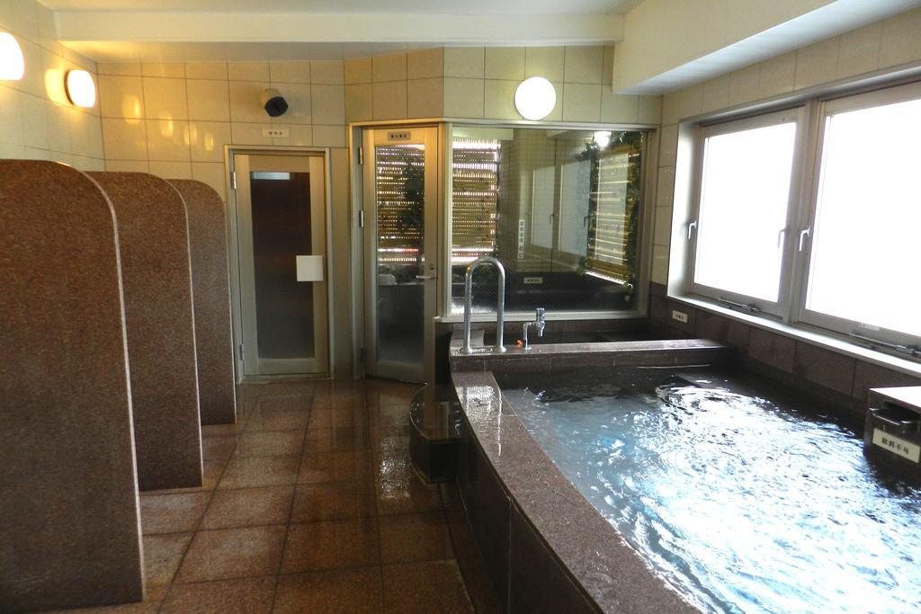 Hotel Sambancho Matsuyama  Zewnętrze zdjęcie