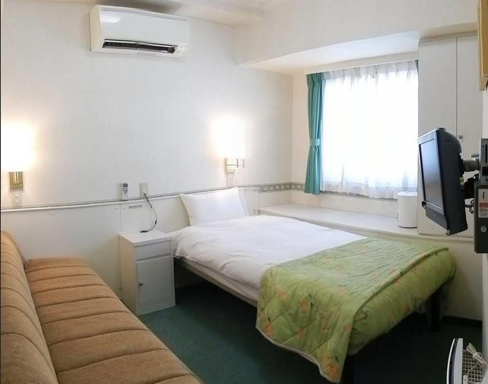 Hotel Sambancho Matsuyama  Zewnętrze zdjęcie